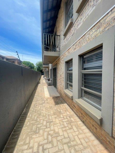 2 Bedroom Property for Sale in Die Bult Western Cape